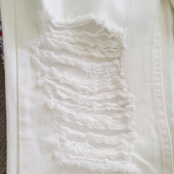 NWOT AFRM distressed crop high rise white jeans - Picture 13 of 14